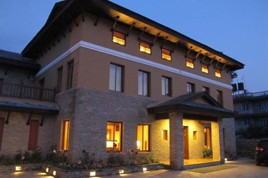 temple-tree-pokhara-esterno