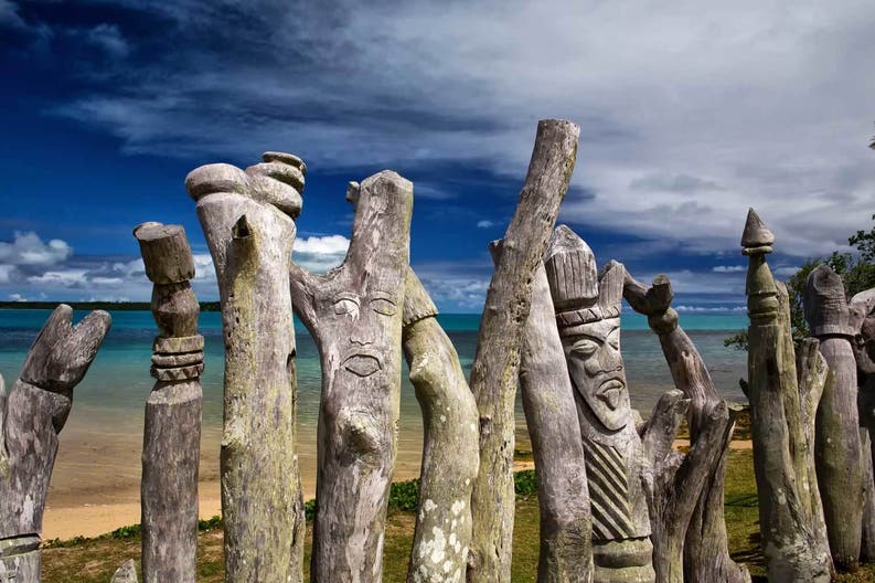 Nuova Caleodnia Ile of Pines Memorial Memorial sull'Ile des Pines in Nuova Caledonia