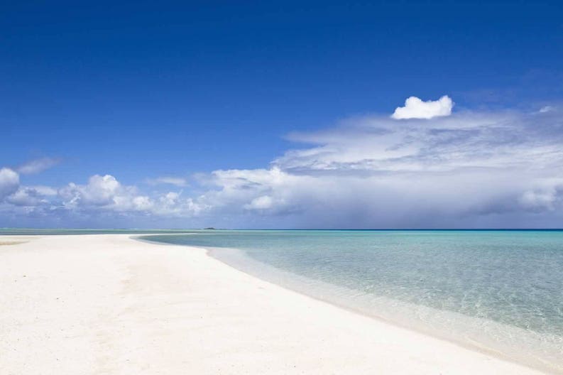 new-caledonia-white-sand-beach