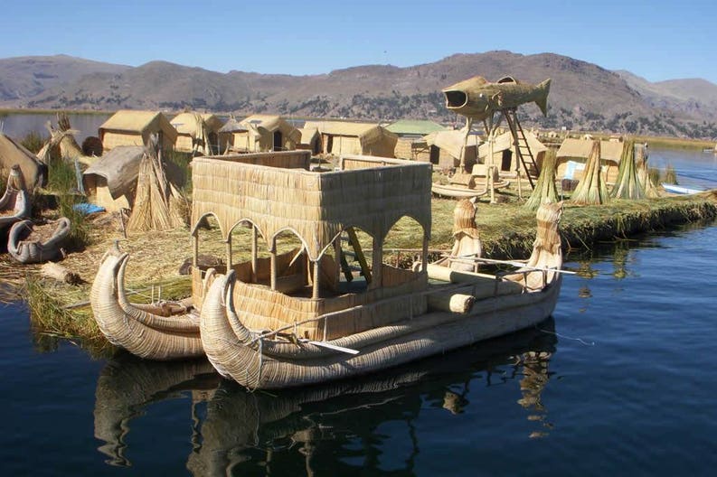 peru-puno-floating-islands