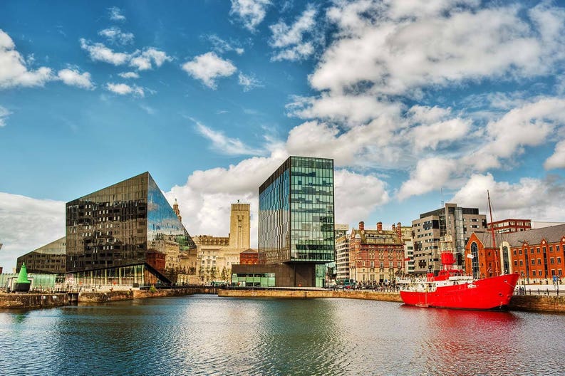 england-liverpool-buildings