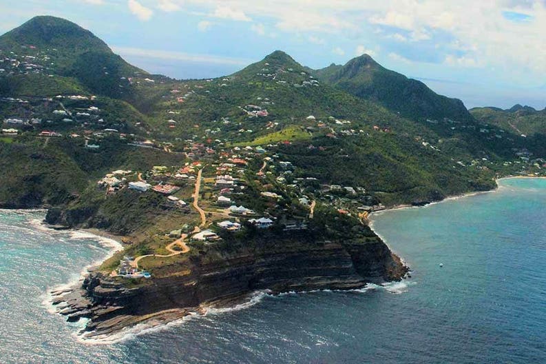 View of the coastline of Saint Barthélemy