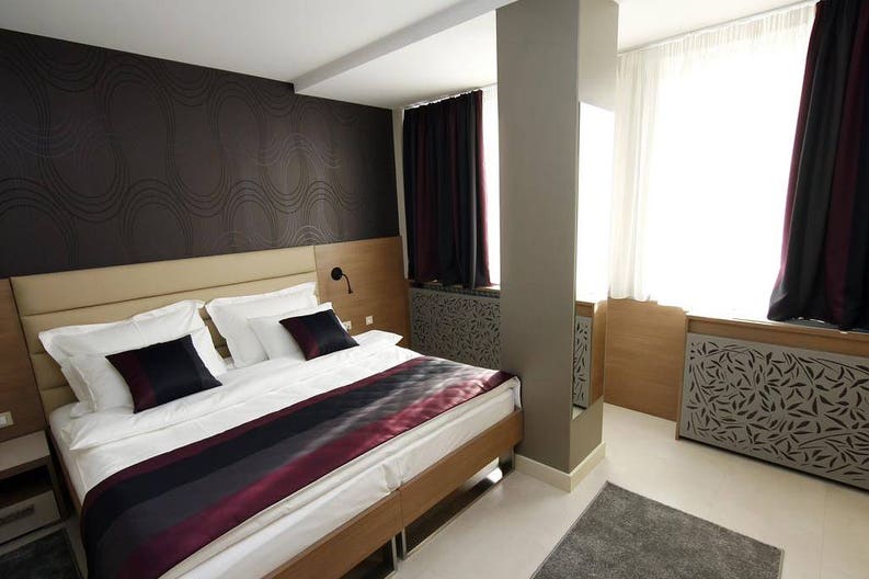 hotel-srbija-garden-ex-garni