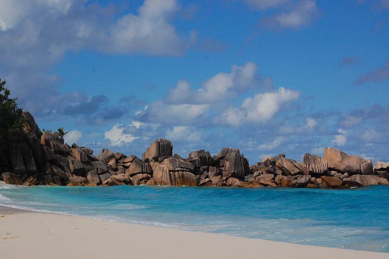 Spiaggia di la Digue alle Seychelles