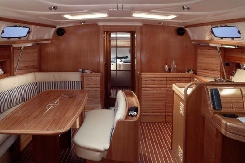 Interior of Bavaria 50 Cruiser 2007