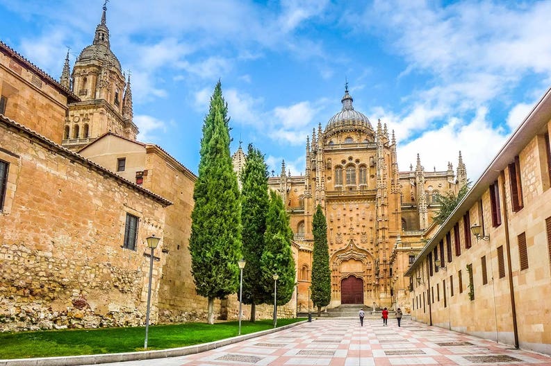 spain-salamanca-cathedral