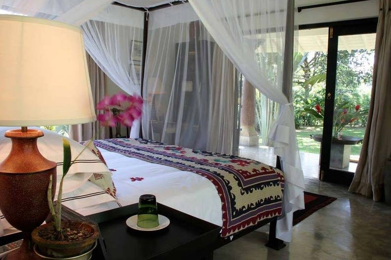 Bedroom of Kahanda Kanda resort in Sri Lanka