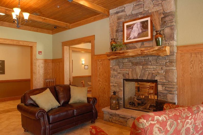 Camera del Brookestone Lodge ad Asheville