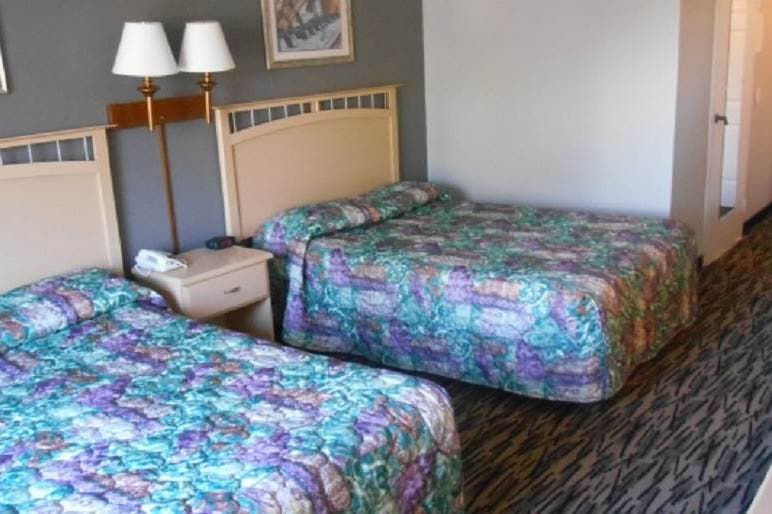 Camera da letto del Guesthouse International a Nashville