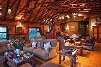 Hotel Lounge