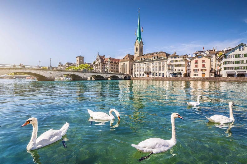 switzerland-zurich-old-town