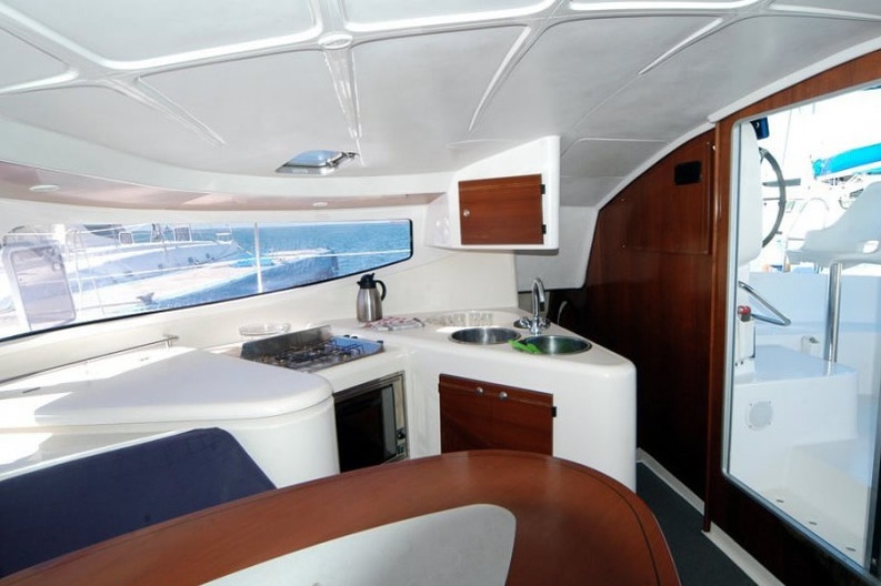 Interno dell' Athena 38