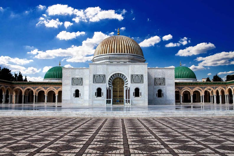 tunisia-mausoleum-of-habib-bourguiba-in-monastir