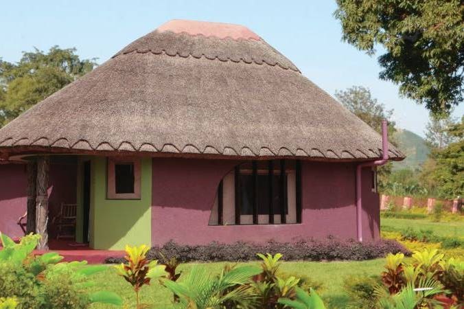 hoima-cultural-lodge-23672-f35b98c86c9ca330b91d36fdb0db5b1dd6e38138