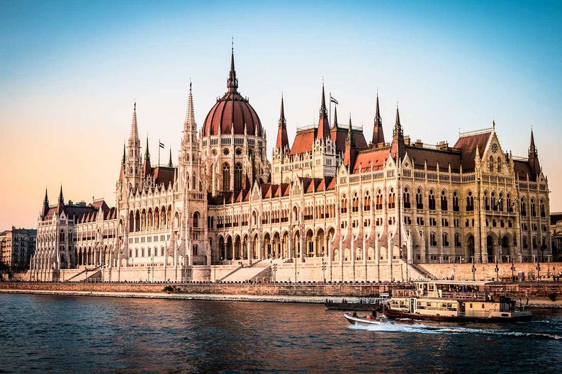 hungary-budapest-parliament-scenic-view