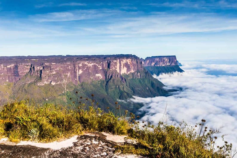 venezuela-kukenan-tepui-view