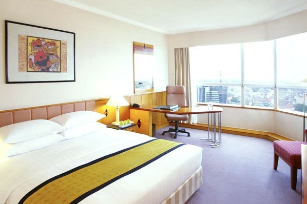 hotel-melia-hanoi-camera