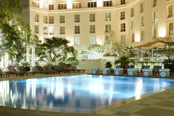 sofitel-metropole-hotel-hanoi-piscina