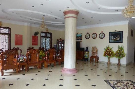 hoa-cuong-meo-vac-hall