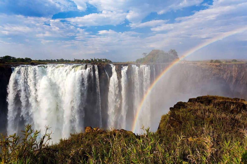 zambia-victoria-falls-rainbow