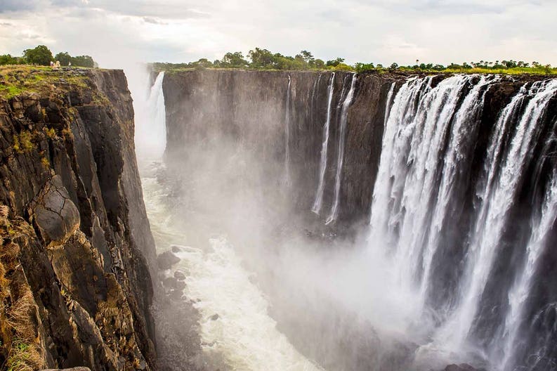 zimbabawe-victoria-falls-view